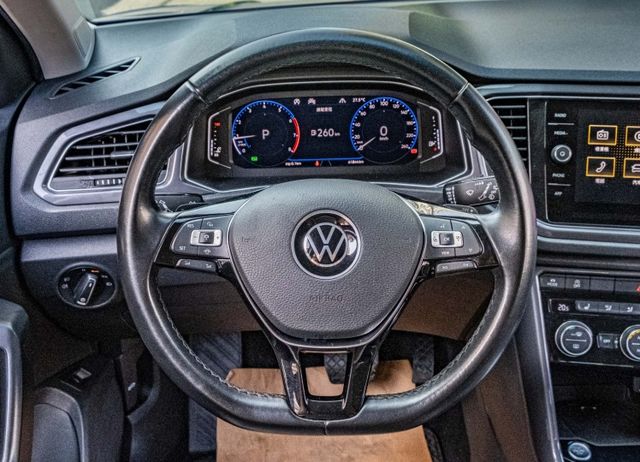 Style Design版 自動停車 電動尾門 倒車顯影 盲點偵測 ACC跟車 車道維持及偏移 全原廠保養  第10張相片