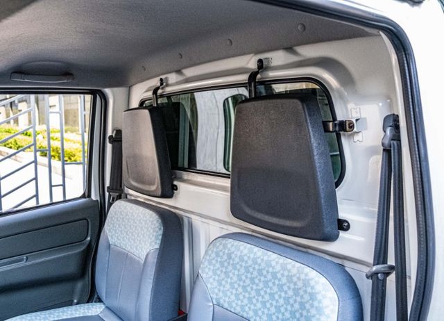 2018年 手排小貨車 加裝升降尾門及帆布 升級行車記錄器 僅跑10萬公里  第8張相片