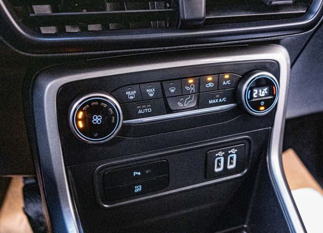 2019年領 EcoBoost125旗艦版 7安全氣囊 定速巡航 恆溫空調 倒車顯影 前後雷達 I-KEY  第15張相片