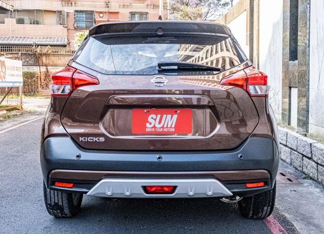 智行旗艦版 6安全氣囊 360環景 LED頭燈 盲點偵測 車道偏離警示 定速巡航 數位儀表 僅跑4萬多公里  第3張相片