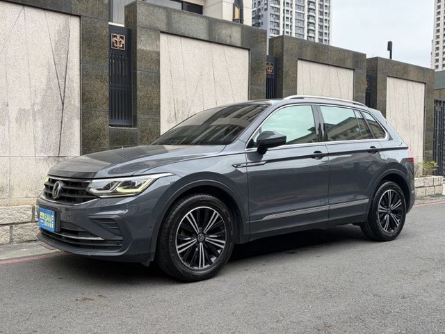 280 TSI Elegance版 電動椅 電尾門 360環景 自動停車 ACC跟車 盲點偵測 衛星導航 全原廠保養  第1張相片