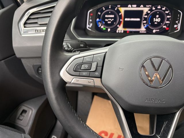 280 TSI Elegance版 電動椅 電尾門 360環景 自動停車 ACC跟車 盲點偵測 衛星導航 全原廠保養  第11張相片