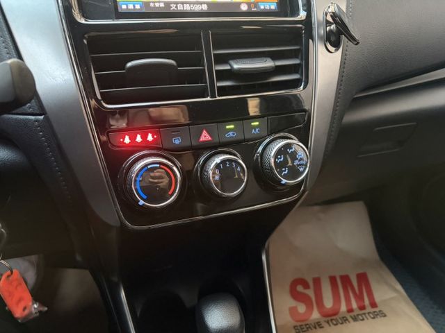 2022年領牌 雅緻版 LED日行燈 升級車機系統 衛星導航 倒車顯影 電子後視鏡 固定原廠保養  第7張相片