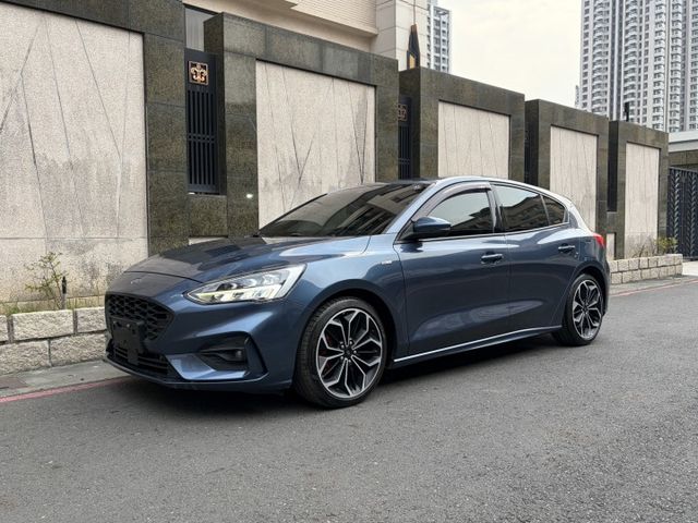 ST-Line Lommel版 ACC跟車 多連桿懸吊 電動椅 HUD抬顯 衛星導航 倒車顯影 盲點偵測 原廠保固中  第1張相片