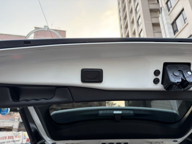 躍野冒險版 4WD 電動座椅 電尾門 全彩數位儀表 360環景 衛星導航 全速域ACC 原廠保固中  第4張相片