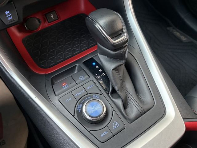 躍野冒險版 4WD 電動座椅 電尾門 全彩數位儀表 360環景 衛星導航 全速域ACC 原廠保固中  第10張相片