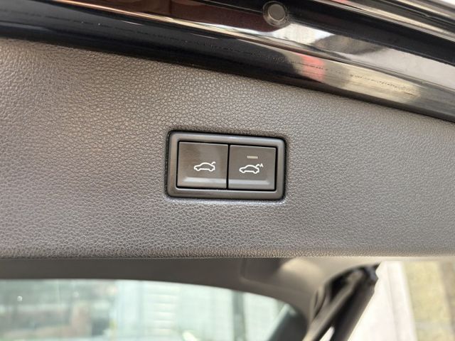 2017年式 新款1.4CL頂級版 12向電動椅 電動尾門 倒車顯影 I-Key 電子手剎車 僅跑10萬  第3張相片