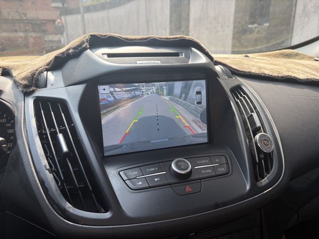 4WD 2.0柴油版 全景天窗 電動椅 電尾門 倒車顯影 ACC跟車 盲點偵測 固定原廠保養  第7張相片