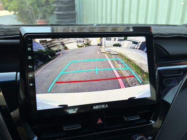 2023年領 尊爵精裝版 TSS2.0駕駛輔助 雙電動椅 I-KEY 倒車顯影 盲點偵測 儀表資訊幕 原廠保養保固中  第12張相片