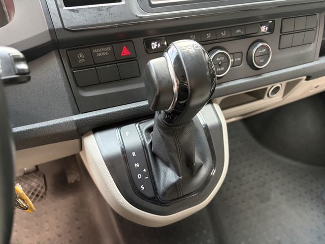 長軸9人座版 右側滑門感 應頭燈 倒車顯影 後排獨立冷氣 固定原廠保養 全車原板件  第10張相片