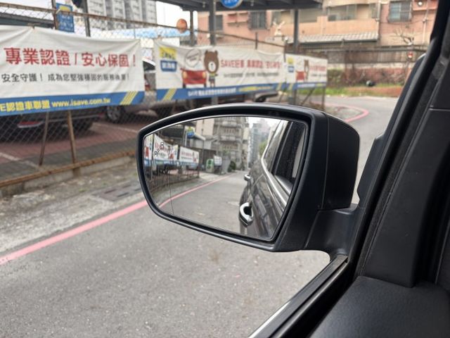 Ecoboost 180 CP360版 全景天窗 ACC跟車 倒車顯影 360環景 盲點偵測 電尾門 僅跑5萬多公里  第11張相片