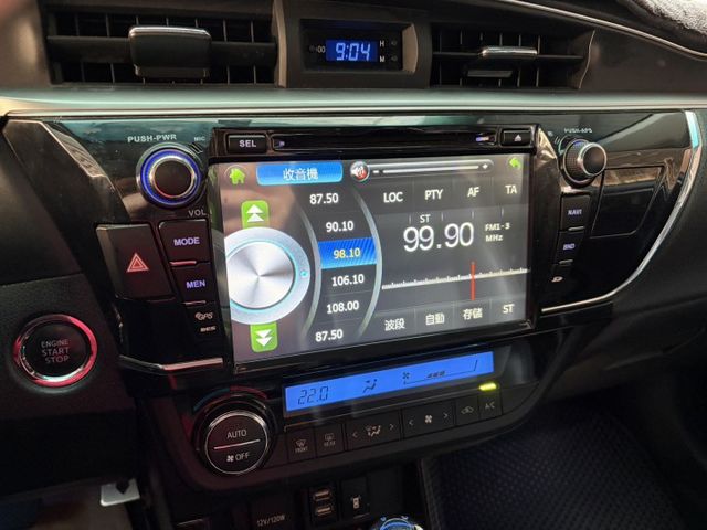 尊爵版 電動天窗 電動椅 倒車顯影 倒車雷達 安卓機 I-Key 恆溫空調 升級排擋頭  第8張相片