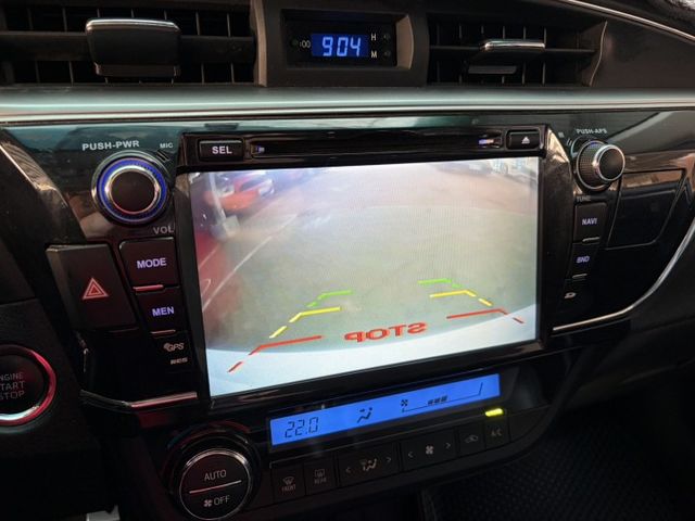 尊爵版 電動天窗 電動椅 倒車顯影 倒車雷達 安卓機 I-Key 恆溫空調 升級排擋頭  第9張相片