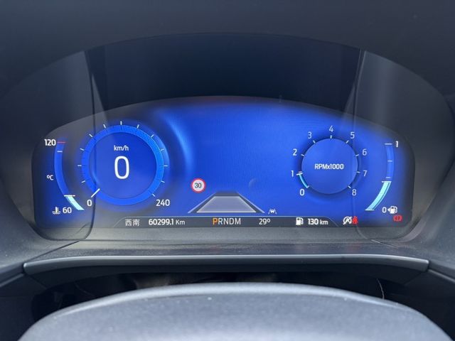 Vignale旗艦客車版 全景天窗 雙前座電動椅 電尾門 數位儀表 360環景 新車價129.9萬 僅跑6萬  第17張相片