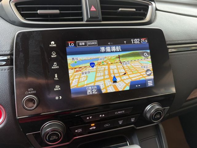 S旗艦版 全景天窗 感應式電動尾門 雙前電動椅 ACC跟車 盲點偵測 衛星導航 倒車顯影 僅跑6萬多 全車原版件  第10張相片