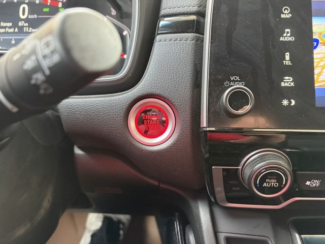 S旗艦版 全景天窗 感應式電動尾門 雙前電動椅 ACC跟車 盲點偵測 衛星導航 倒車顯影 僅跑6萬多 全車原版件  第14張相片