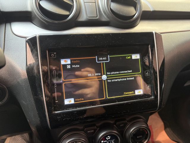 1.2輕油電 GLX版 倒車顯影 恆溫空調 ACC跟車 盲點偵測 車偏 倒車顯影 僅跑6萬公里 全車原版件  第6張相片