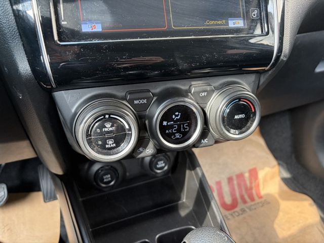 1.2輕油電 GLX版 倒車顯影 恆溫空調 ACC跟車 盲點偵測 車偏 倒車顯影 僅跑6萬公里 全車原版件  第8張相片