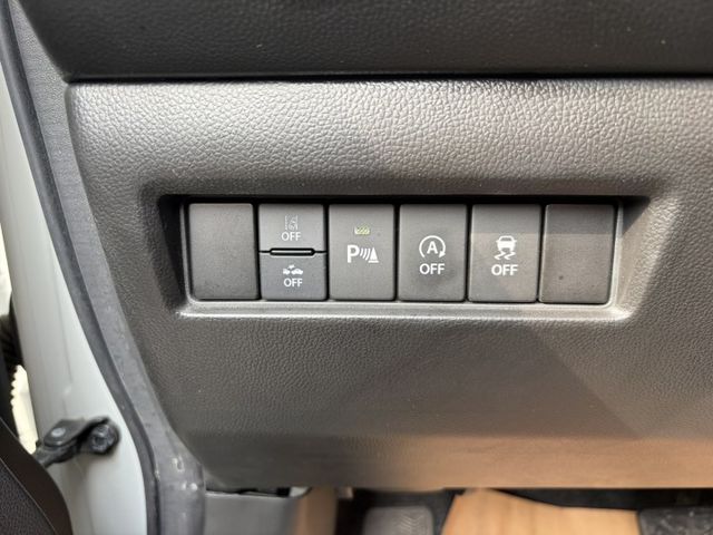 1.2輕油電 GLX版 倒車顯影 恆溫空調 ACC跟車 盲點偵測 車偏 倒車顯影 僅跑6萬公里 全車原版件  第10張相片