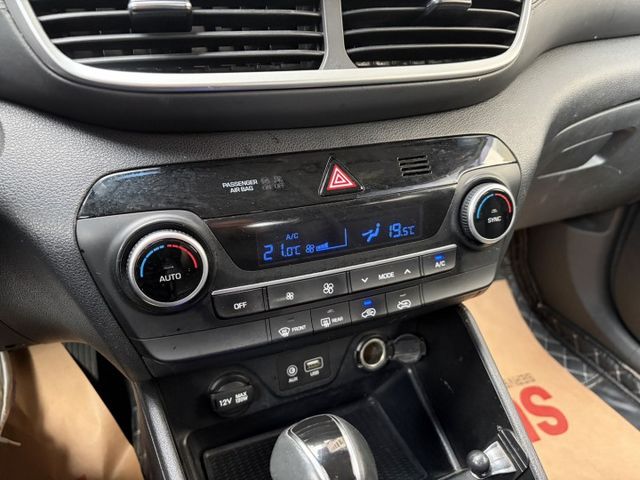 豪華版 ACC跟車 定速巡航 I-KEY 電動椅 盲點偵測 衛星導航 多功能方向盤 升級安卓影音 四輪全新胎  第9張相片