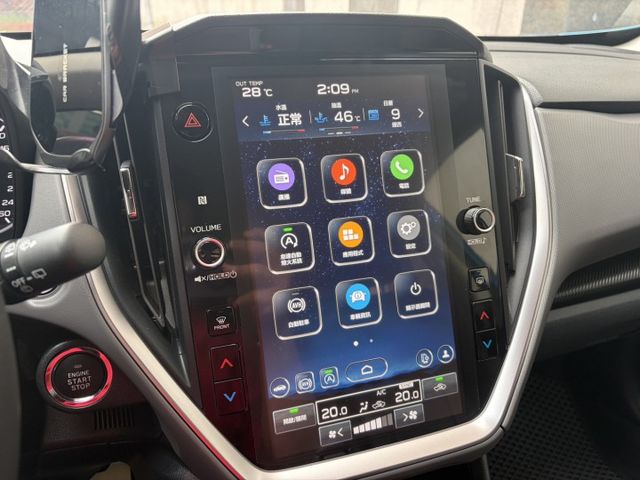 i-S EyeSight版 天窗 電動椅 電尾門 360環景 電子後視鏡 自動停車 雙區恆溫空調 抬頭顯示器 僅跑4萬  第9張相片