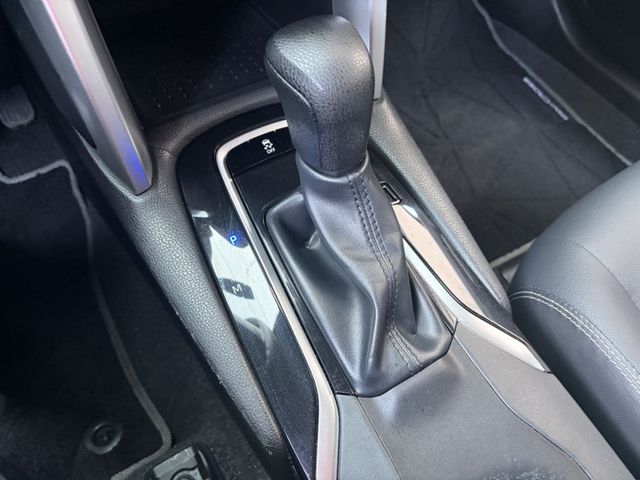 豪華版 WIFI主機 儀表資訊幕 恆溫空調 全速域ACC 倒車雷達 感應頭燈 循跡防滑 固定原廠保養  第8張相片