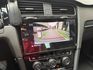 2018年式 Golf R版 電動天窗 電動椅 數位儀表 衛星導航 倒車顯影 雙區恆溫空調 I-Key 僅跑7萬多公里  第8張縮圖