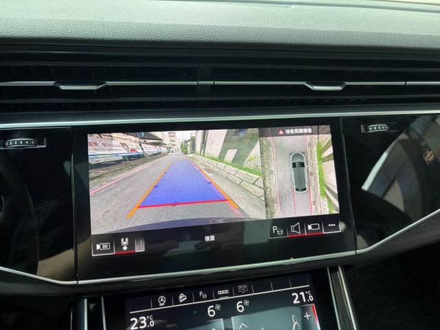 2021年式 55 TSI版 全景天窗 電動椅 電尾門 360環景 ACC跟車 盲點偵測 數位儀表 全車包膜 原廠保養  第8張相片