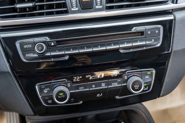 2016年 X1 SDRIVE20I頂級版 全景天窗 8速手自排 定速 LED頭燈 電動尾門 倒車顯影 僅跑7萬多  第13張相片