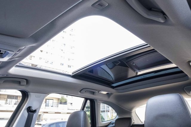 2016年 X1 SDRIVE20I頂級版 全景天窗 8速手自排 定速 LED頭燈 電動尾門 倒車顯影 僅跑7萬多  第18張相片
