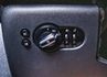 2016年式MINI ONE 加裝衛星導航系統 I-KEY 循跡防滑 怠速熄火 電折後視鏡 冷暖空調 僅跑9萬多公里  第19張縮圖