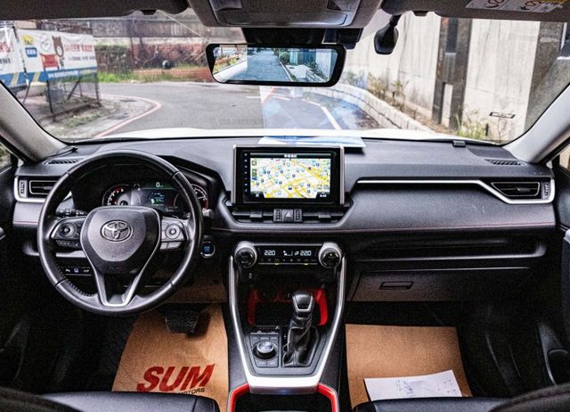 躍野冒險版 4WD 電動座椅 電尾門 全彩數位儀表 360環景 衛星導航 全速域ACC 原廠保固中  第6張相片