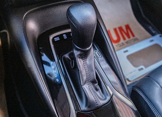 2022年式 油電尊爵版 ACC全速域 I-KEY 恆溫空調 7顆安全氣囊 倒車顯影 盲點偵測 原廠保固中  第17張相片