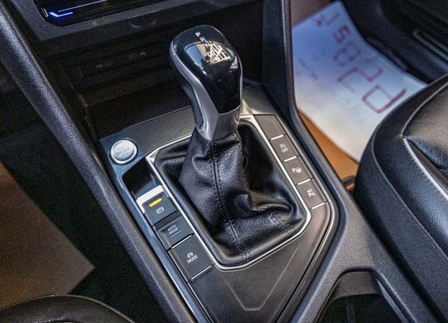 280 TSI Elegance版 電動椅 電尾門 360環景 自動停車 ACC跟車 盲點偵測 衛星導航 全原廠保養  第14張相片