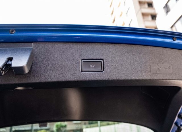 Style Design版 自動停車 電動尾門 倒車顯影 盲點偵測 ACC跟車 車道維持及偏移 全原廠保養  第18張相片