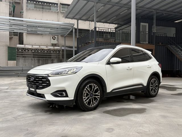 EcoBoost 180旗艦版 全景天窗 電動椅 電尾門 盲點偵測 衛星導航 倒車顯影 雙區恆溫空調 僅跑5萬多公里  第1張相片