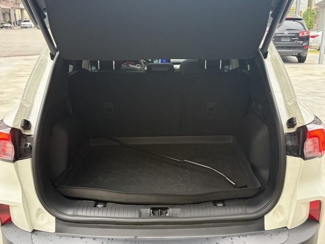 EcoBoost 180旗艦版 全景天窗 電動椅 電尾門 盲點偵測 衛星導航 倒車顯影 雙區恆溫空調 僅跑5萬多公里  第3張相片