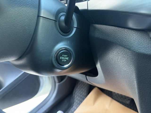 Fabia Combi 1.0 TSI版 全景天窗 盲點偵測 ACC跟車 胎壓偵測 恆溫空調 I-Key LED日行燈  第10張相片