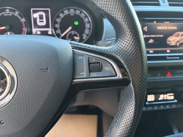 Fabia Combi 1.0 TSI版 全景天窗 盲點偵測 ACC跟車 胎壓偵測 恆溫空調 I-Key LED日行燈  第11張相片