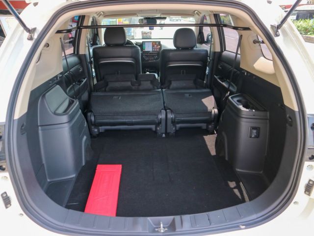 【僅跑４萬 全車原鈑件】７安｜CARPLAY｜I-KEY｜ACC跟車｜車道偏移輔助｜導航｜倒車顯影｜後座出風｜方向盤快控  第8張相片