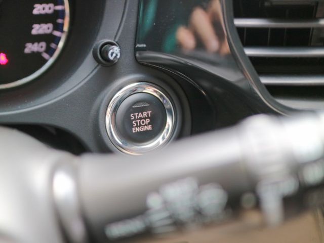 【僅跑４萬 全車原鈑件】７安｜CARPLAY｜I-KEY｜ACC跟車｜車道偏移輔助｜導航｜倒車顯影｜後座出風｜方向盤快控  第14張相片