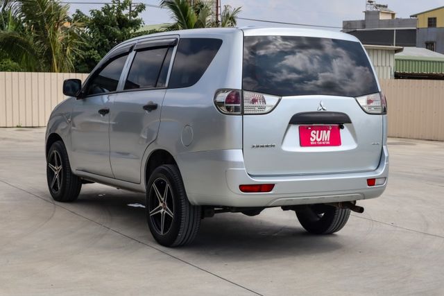 【雅緻自排 商旅兩用車】里程保證│衛星導航│倒車顯影│CARPLAY│USB輸入│行車紀錄器│鋁圈│BOS煞車輔助  第2張相片