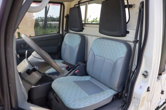 【僅跑 8萬 全車原鈑件】三面篷│胎壓偵測│前後行車紀錄器│USB│霧燈│倒車顯影│  第7張相片