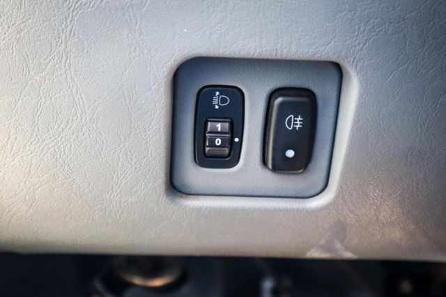 【僅跑 8萬 全車原鈑件】三面篷│胎壓偵測│前後行車紀錄器│USB│霧燈│倒車顯影│  第11張相片