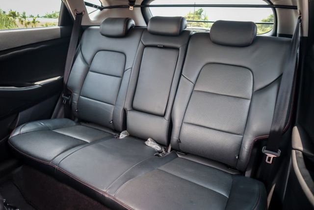 【1.6渦輪引擎 僅跑５萬９】原廠保養│原鈑件│I-KEY│衛星導航│倒車顯影│後座出風│ISOFIX│電動椅│雙區恆溫  第11張相片