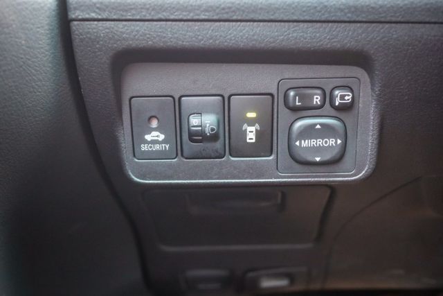 【影音精裝特仕車 原廠保養】一手車│七速手自排│雙色內裝│前後車距雷達│衛星導航│數位電視│行車紀錄│定速巡航│  第10張相片