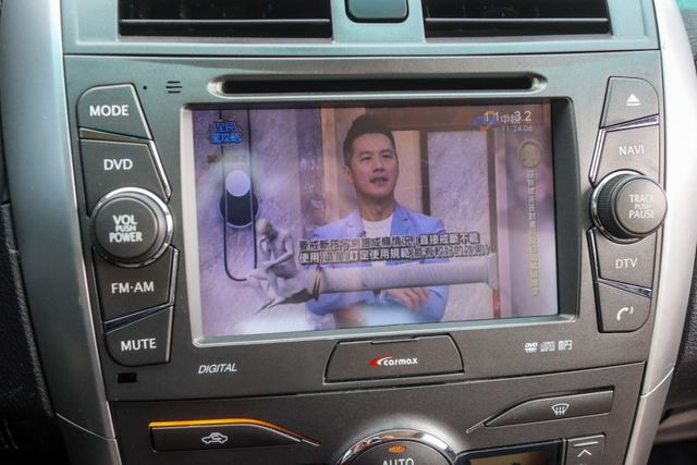 【影音精裝特仕車 原廠保養】一手車│七速手自排│雙色內裝│前後車距雷達│衛星導航│數位電視│行車紀錄│定速巡航│  第17張相片