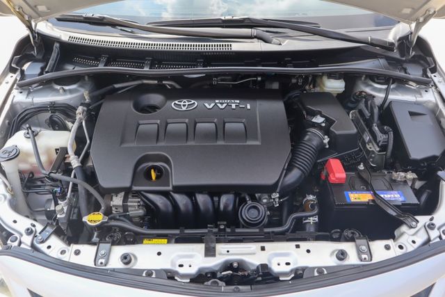 【影音精裝特仕車 原廠保養】一手車│七速手自排│雙色內裝│前後車距雷達│衛星導航│數位電視│行車紀錄│定速巡航│  第18張相片