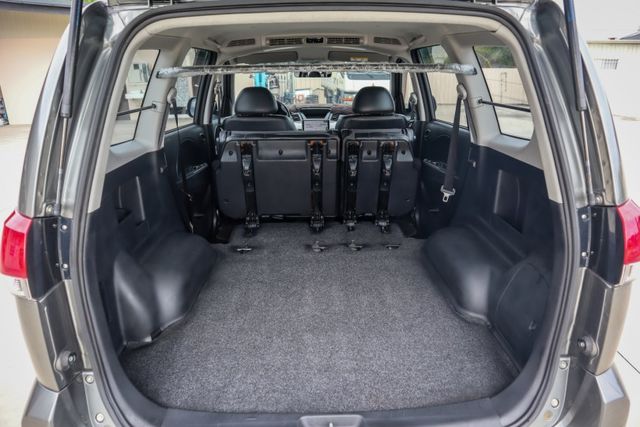 【精緻影音版 全車原鈑件】里程保證│衛星導航│倒車顯影│定速巡航│ISOFIX│後座獨立空調│胎壓偵測│自動感應頭燈  第6張相片