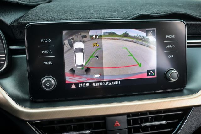 【小改款豪華動能版 原廠保養】全車原鈑件│全速域跟車│車道置中│CARPLAY│數位儀表│電子後視鏡│盲點偵測│電動尾門  第16張相片